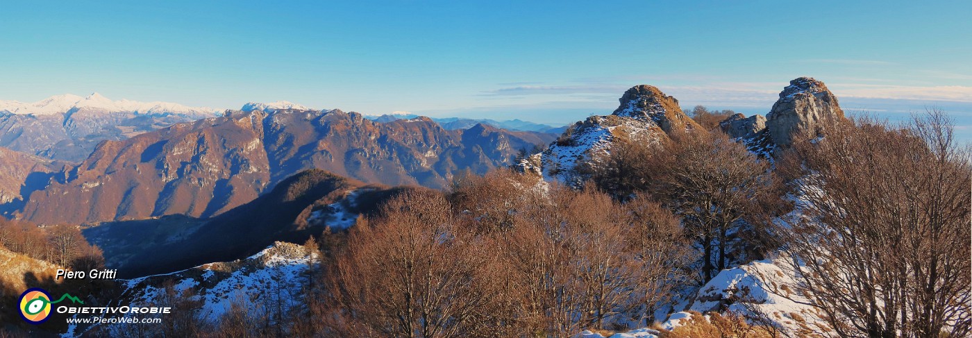 54 Da I Canti in saliscendi sul 571 verso lo Zuc di Pralongone pestando neve dura.jpg